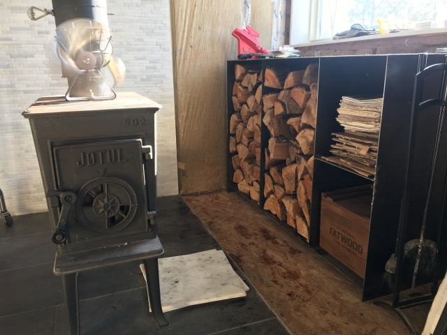 CBEB9B57-B3AF-43F6-B19A-8C8EF5965DA7